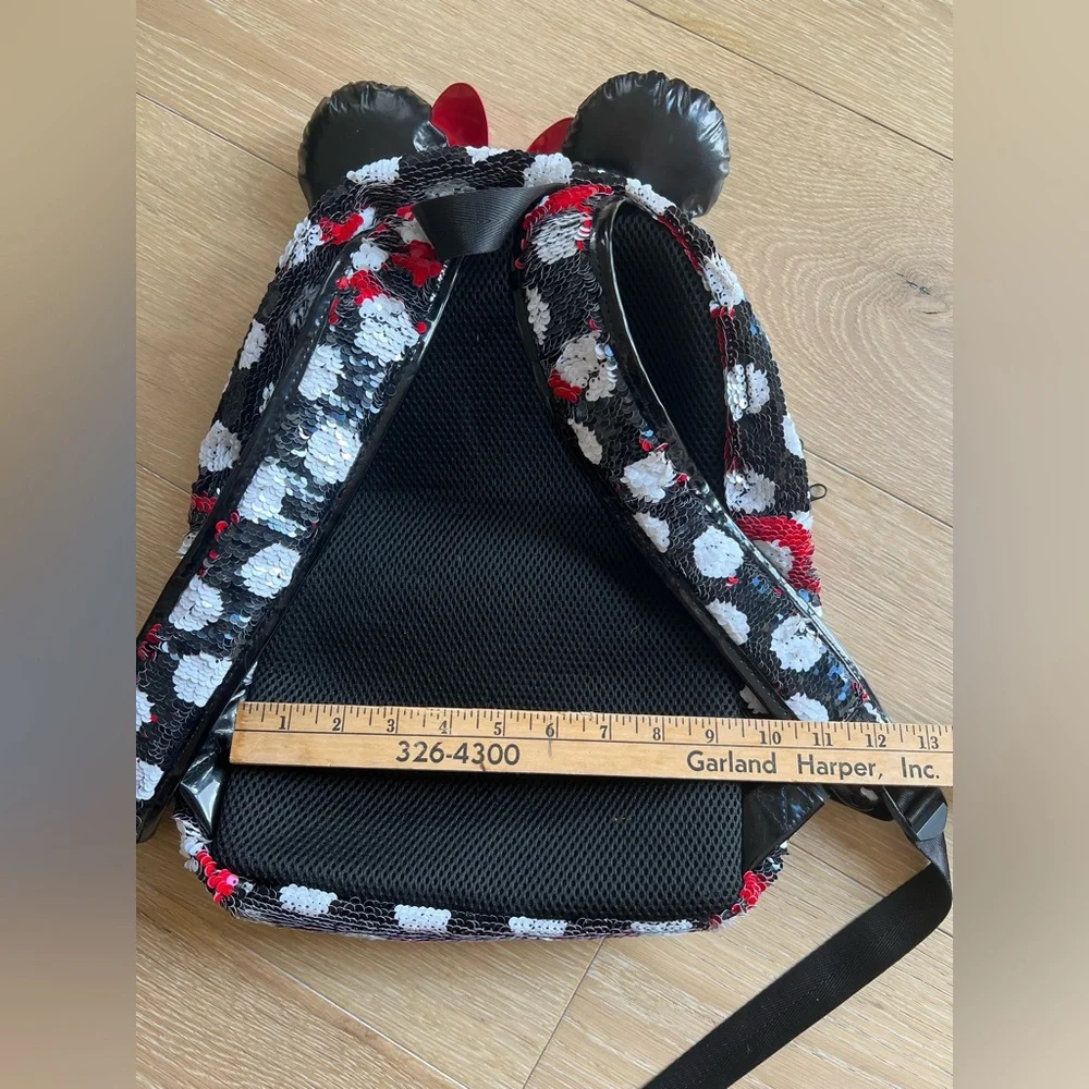Disney Parks Minnie Mouse Ears & Bow Sequin Polka Dot Color Change Backpack Bag